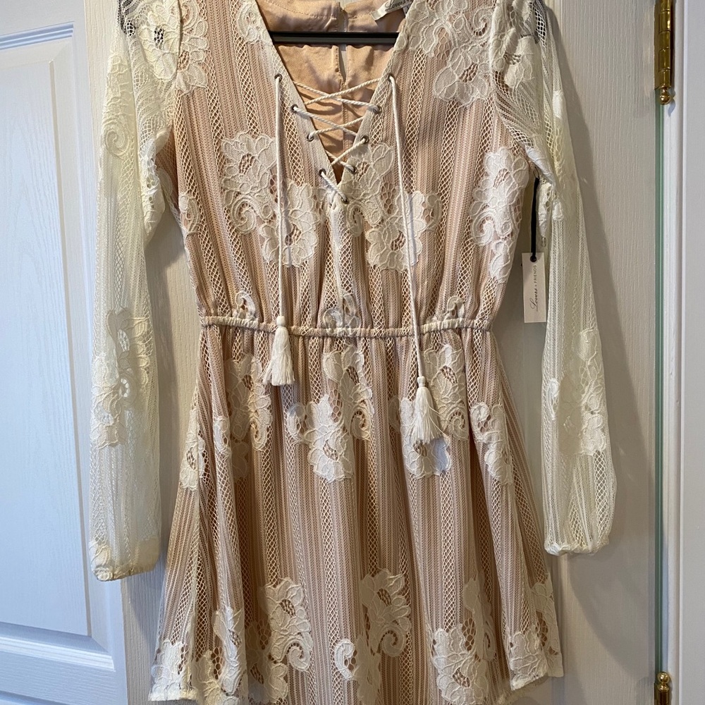 NWT Lovers + Friends Lace Dress